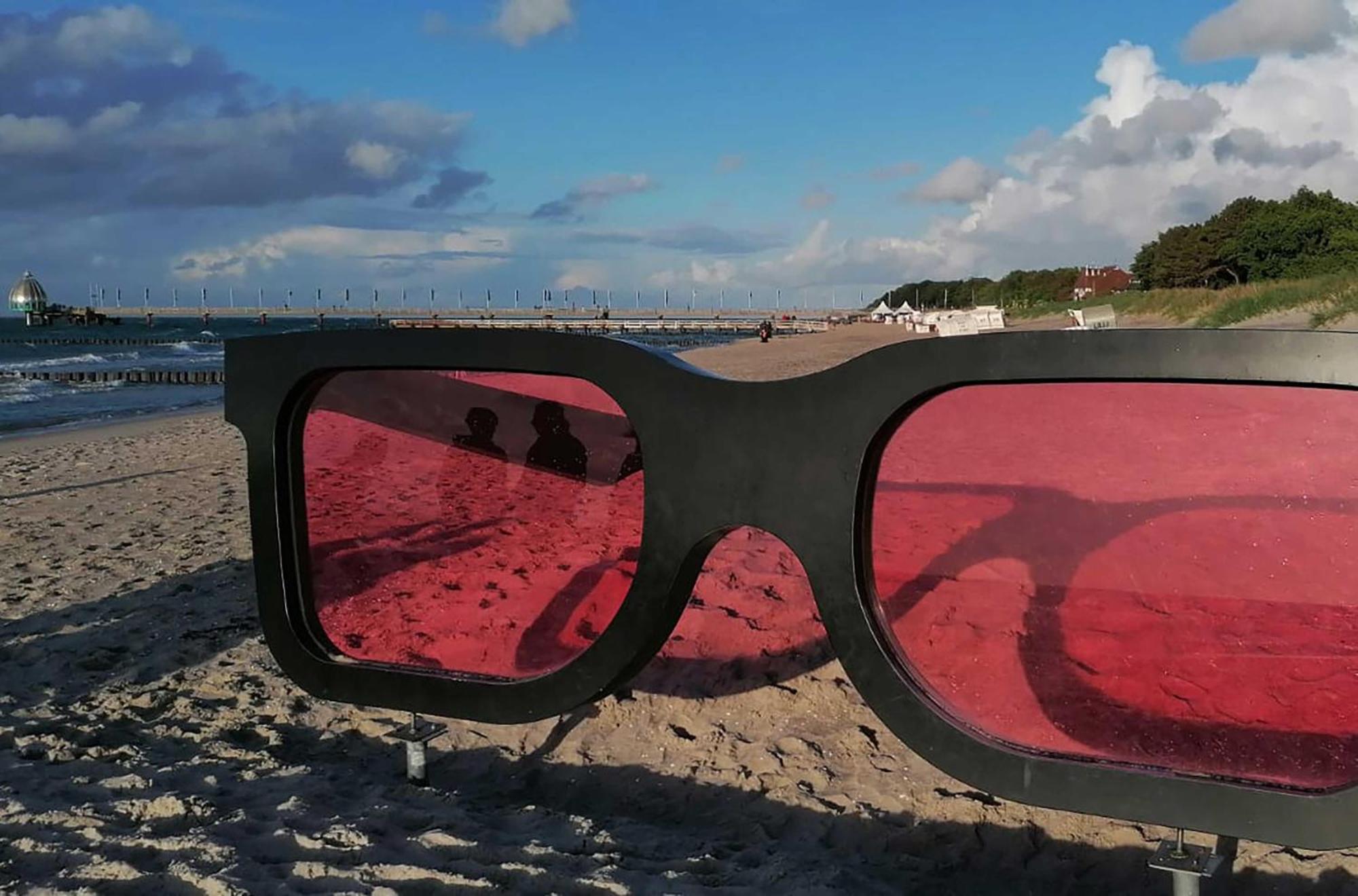 Kranichtanz An Der Seebruecke Zingst Dış mekan fotoğraf